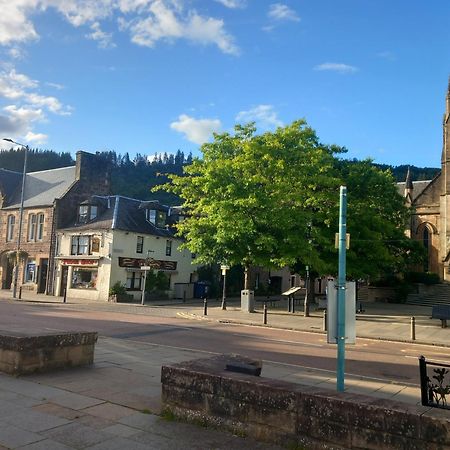 Stunning Village Centre Holiday Home คาลเลนเดอร์ ภายนอก รูปภาพ