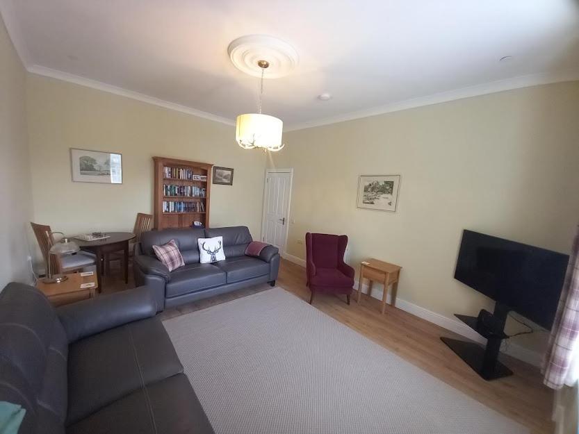 Stunning Village Centre Holiday Home คาลเลนเดอร์ ภายนอก รูปภาพ