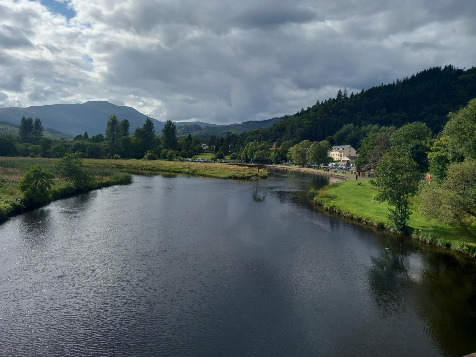 Stunning Village Centre Holiday Home คาลเลนเดอร์ ภายนอก รูปภาพ